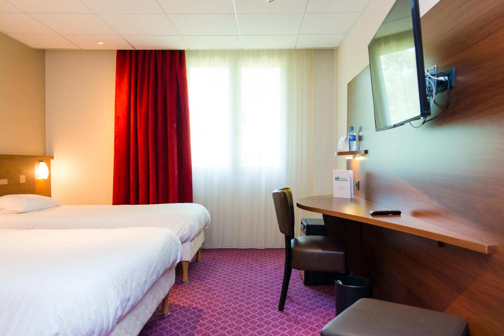 Brit Hotel Nantes Vigneux - L'Atlantel Экстерьер фото