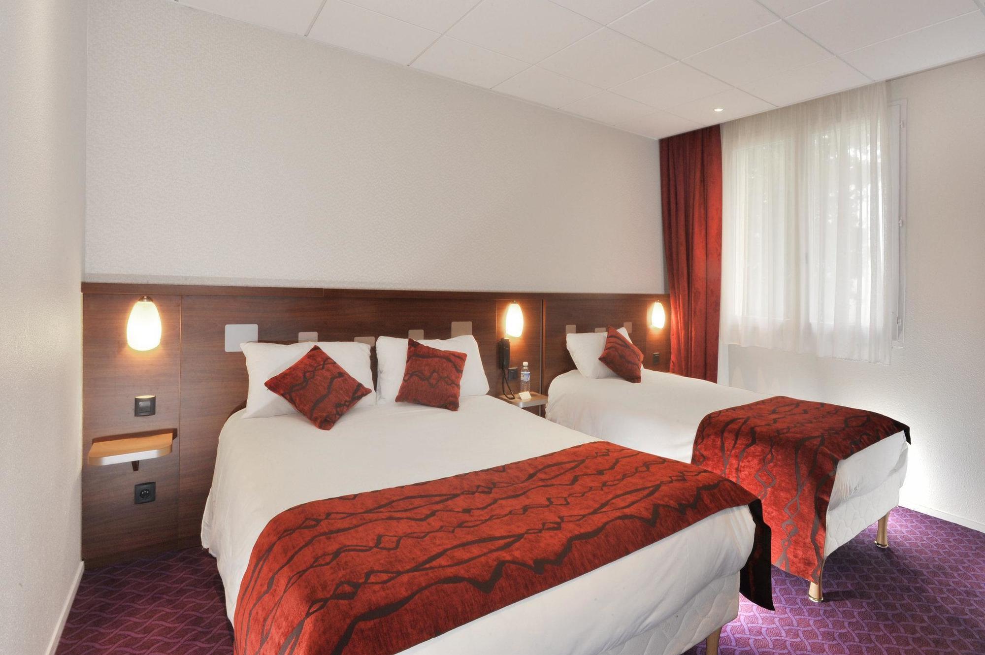 Brit Hotel Nantes Vigneux - L'Atlantel Экстерьер фото